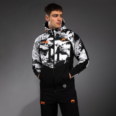 Pánská Mikina UFC  Zenith od Venum Authentic Fight Week  - černá
