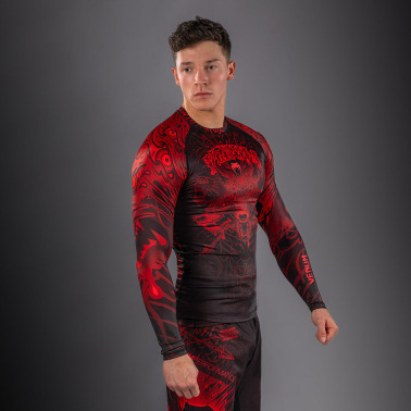 Rashguard VENUM Dl. rukáv Wolf Atak - černo/červený
