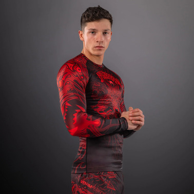 Rashguard VENUM Dl. rukáv Wolf Atak - černo/červený