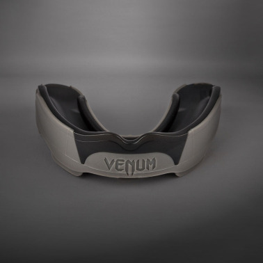 Chránič zubů VENUM Predator - šedo/černý