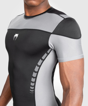 Rashguard VENUM Tempest s Kr. rukávem - černo/šedé