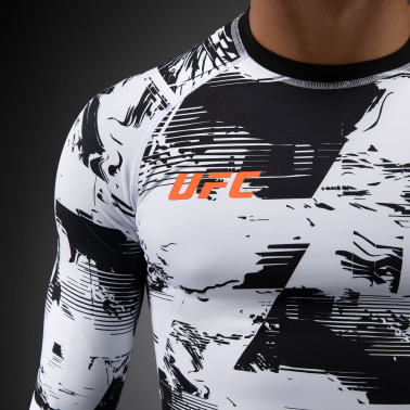 Rashguard VENUM UFC Zenith by Venum Authentic Fight Week Dl. rukáv - bílo/černý