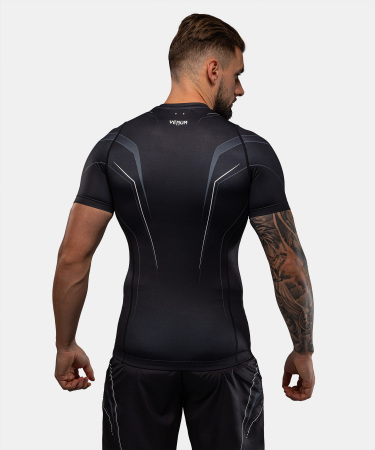 Rashguard VENUM Kr. rukáv Streamline - černo/bílý